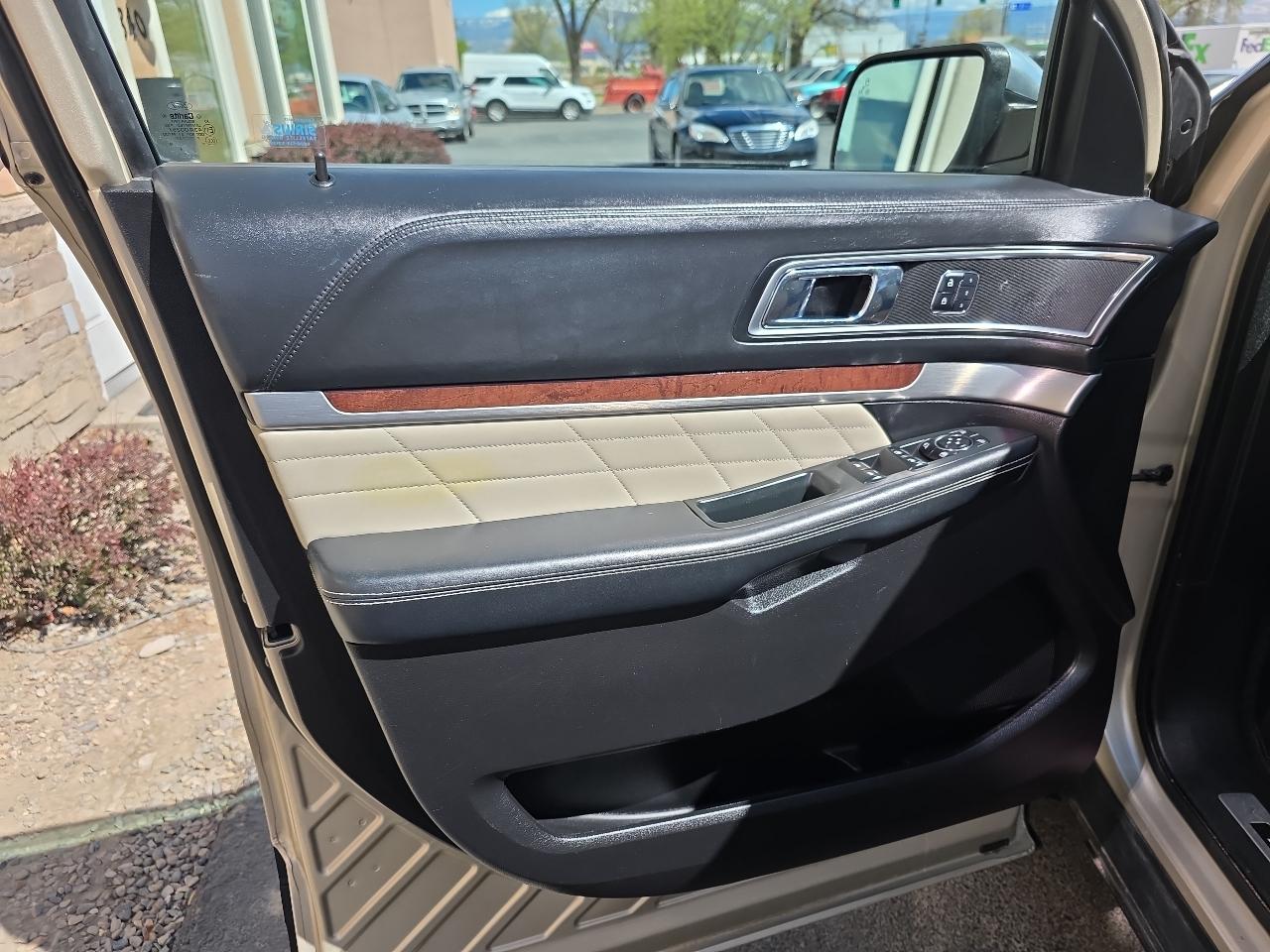 Ford Explorer Platinum 4WD 2017