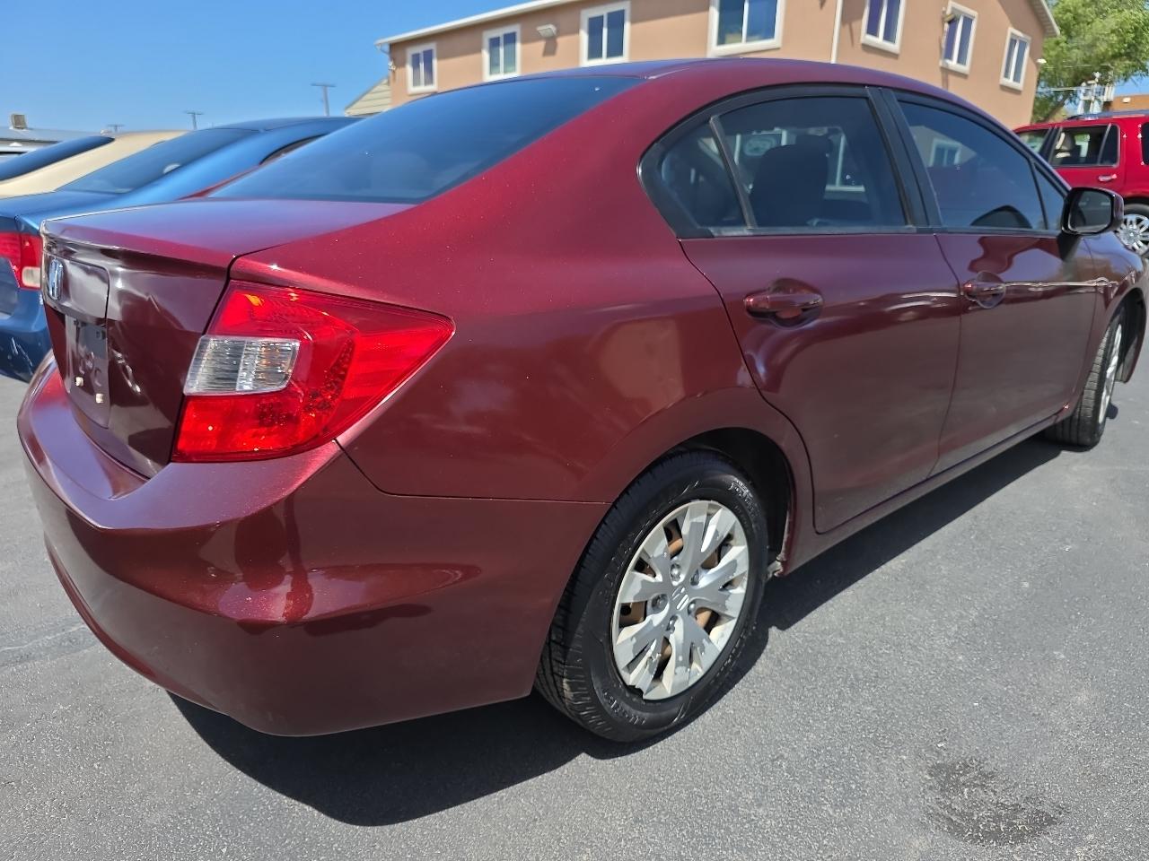 Honda Civic Sdn 4dr Auto LX 2012