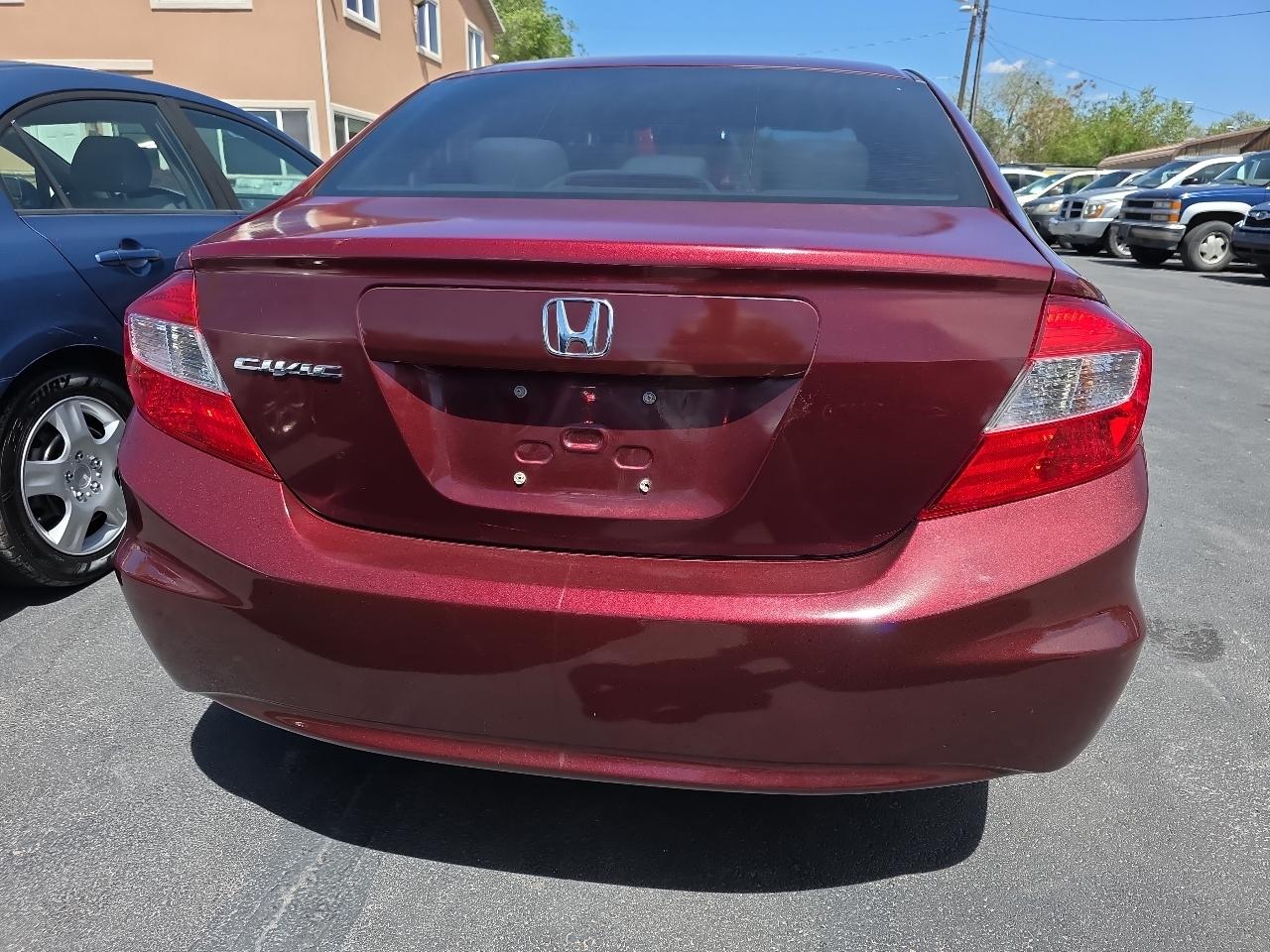 Honda Civic Sdn 4dr Auto LX 2012