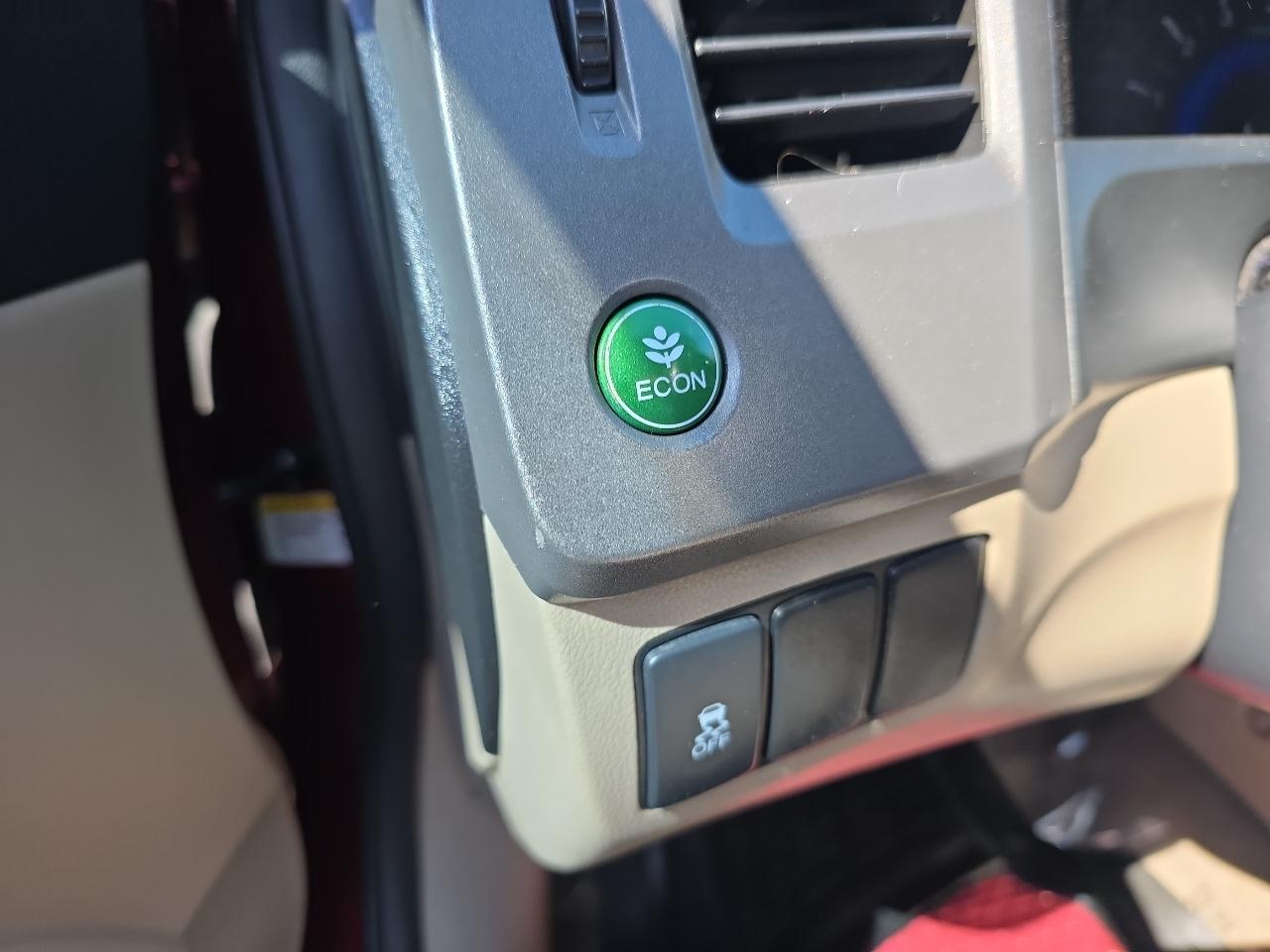 Honda Civic Sdn 4dr Auto LX 2012