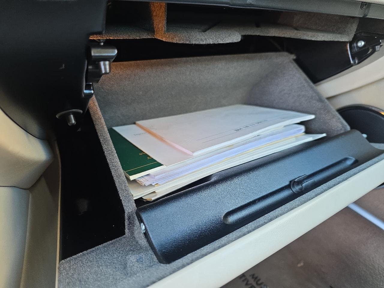 Jaguar XJ 4dr Sdn L 2001