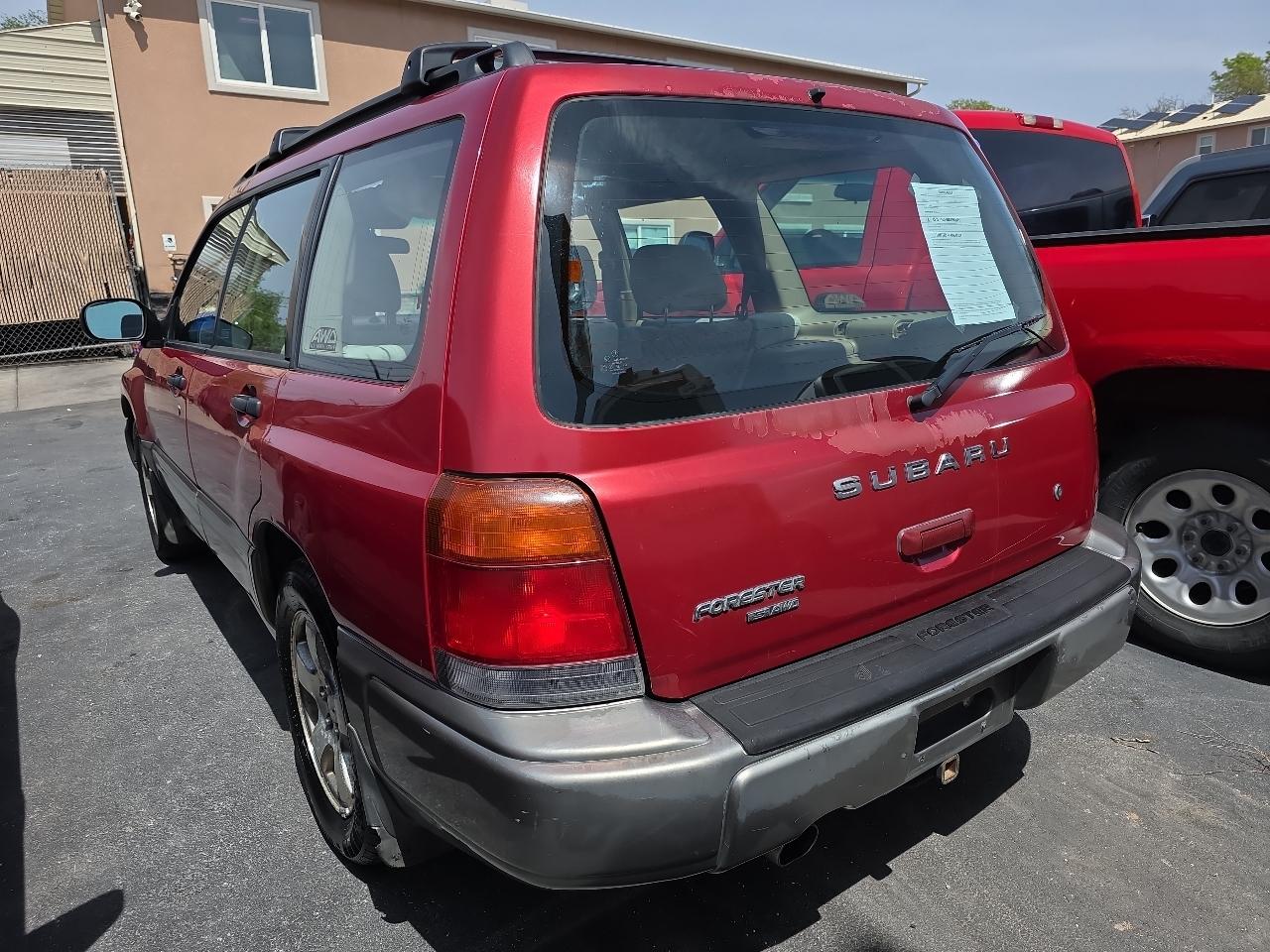 Subaru Forester S 2000