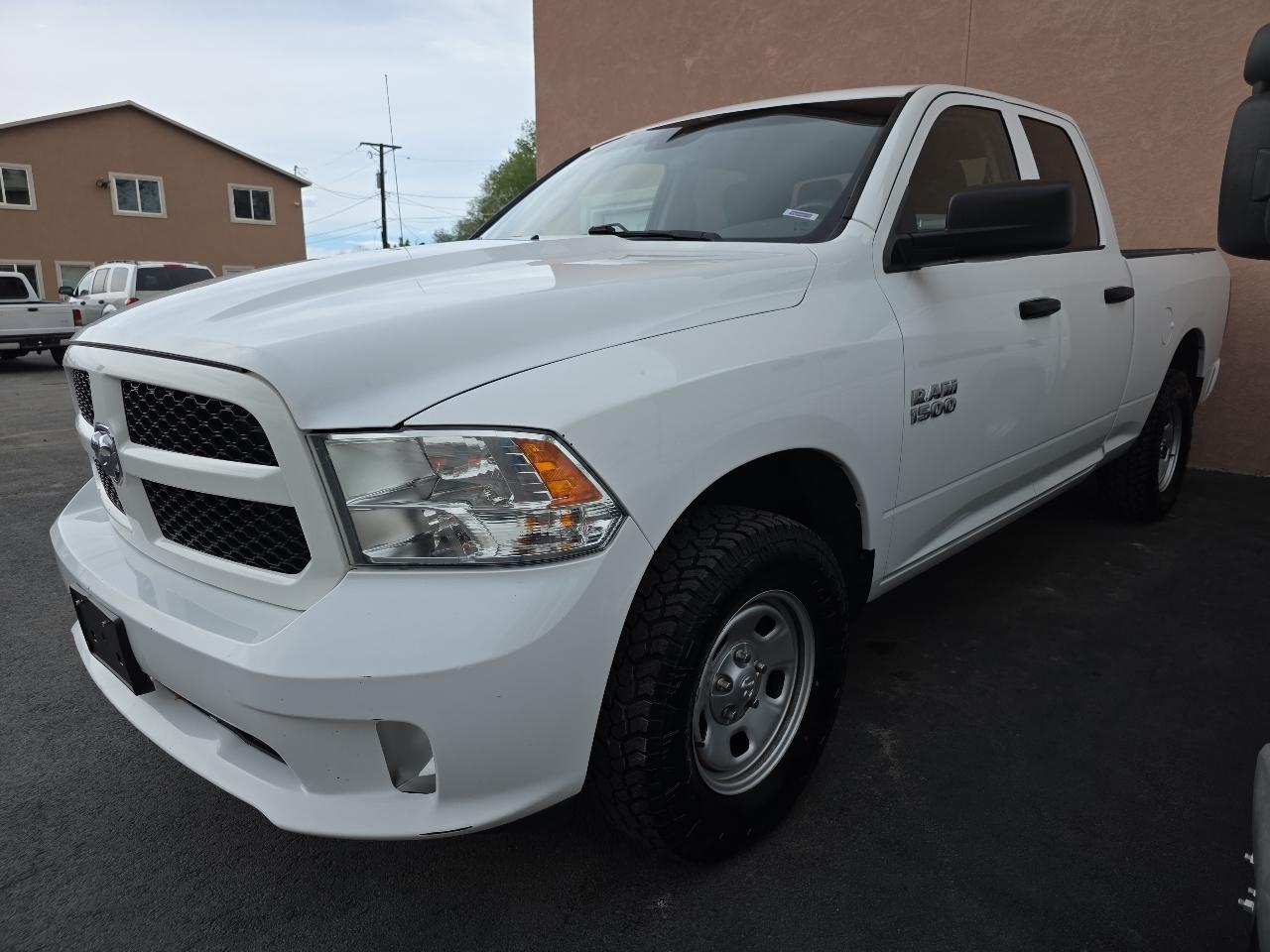 RAM 1500 Express 4x4 Quad Cab 6'4" Box 2018