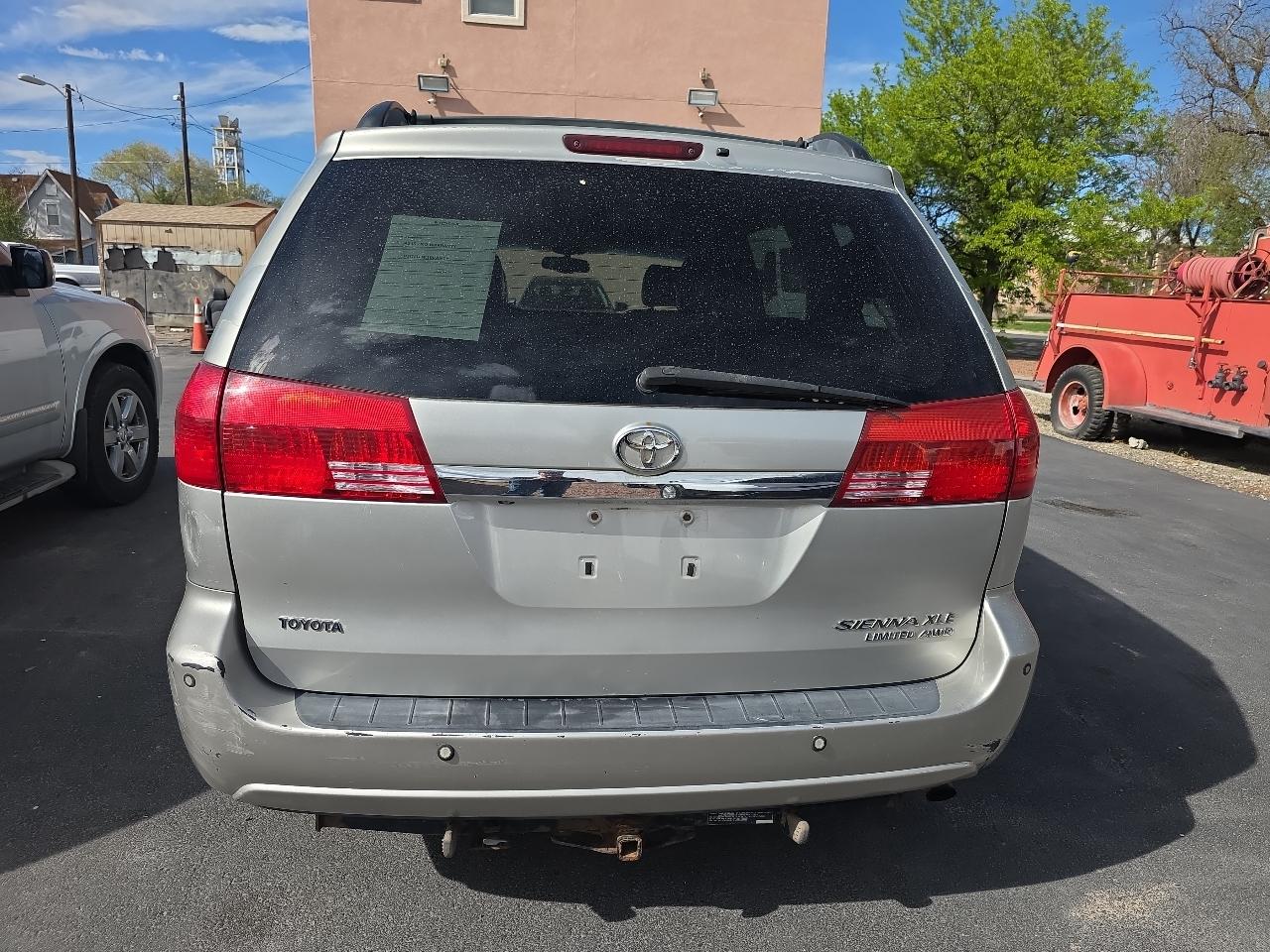 Toyota Sienna 5dr XLE AWD (Natl) 2004