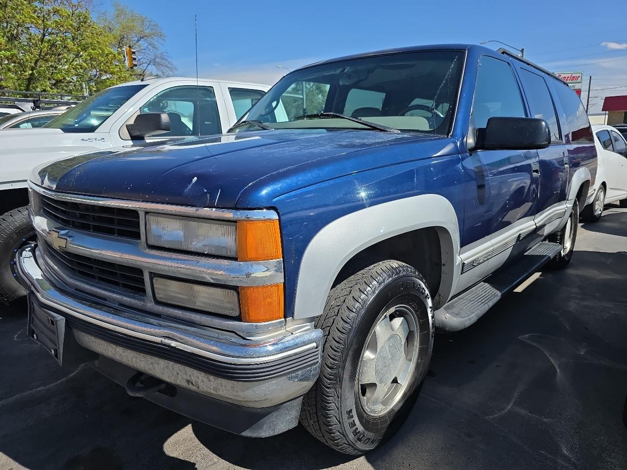 1997 Chevrolet Suburban 1500 4WD
