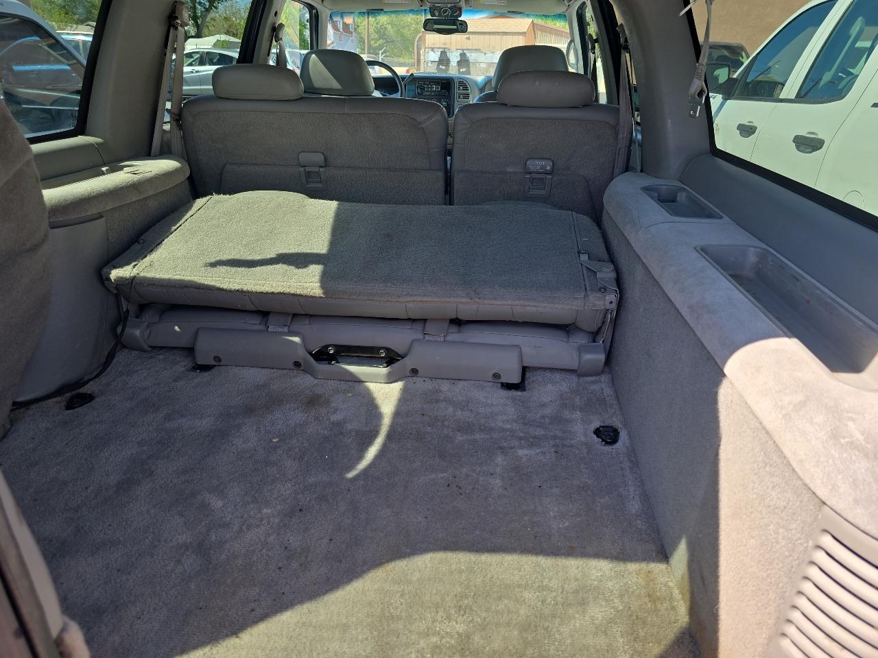 Chevrolet Suburban 1500 4WD 1997