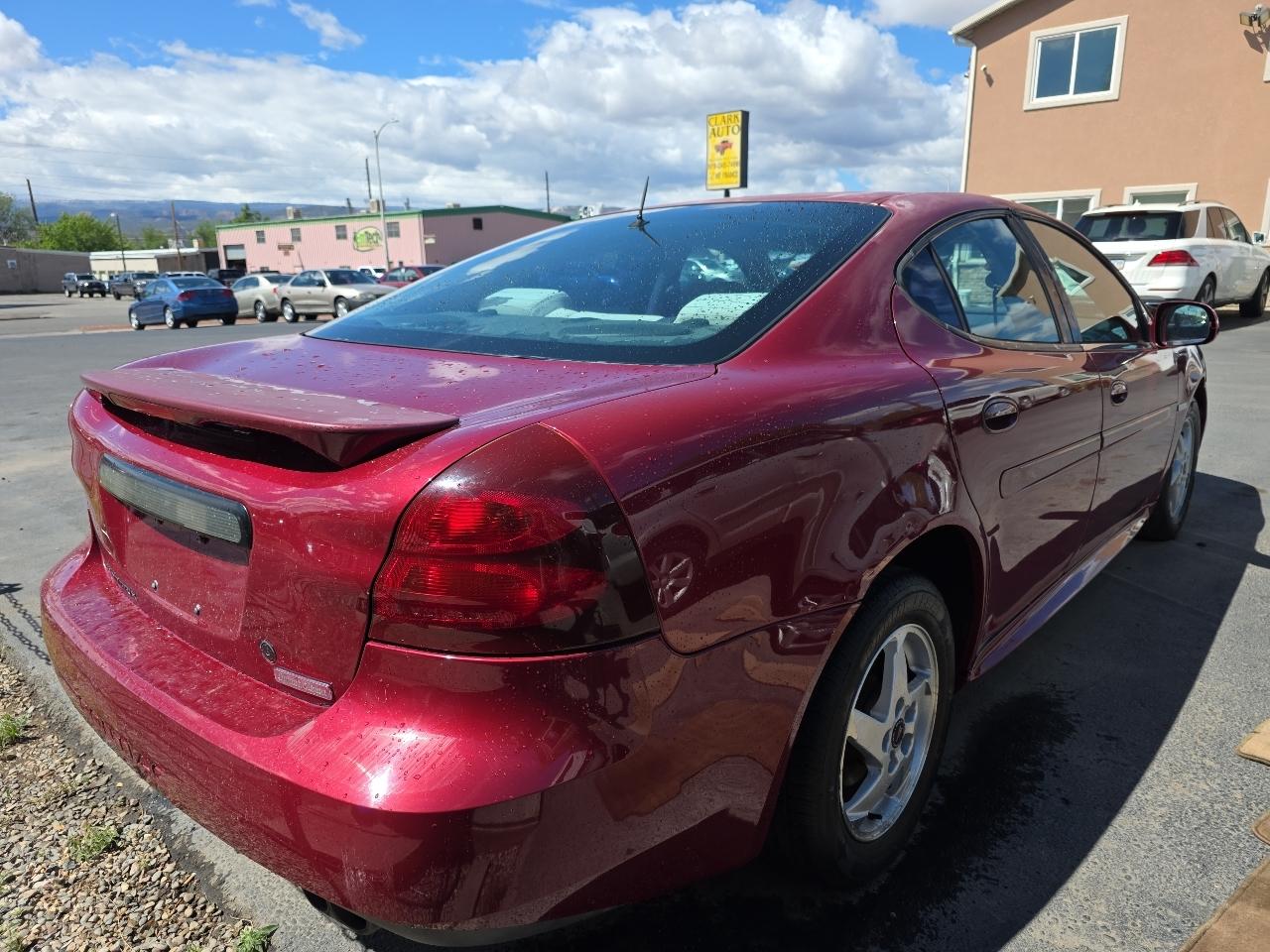 Pontiac Grand Prix 4dr Sdn GT2 2004