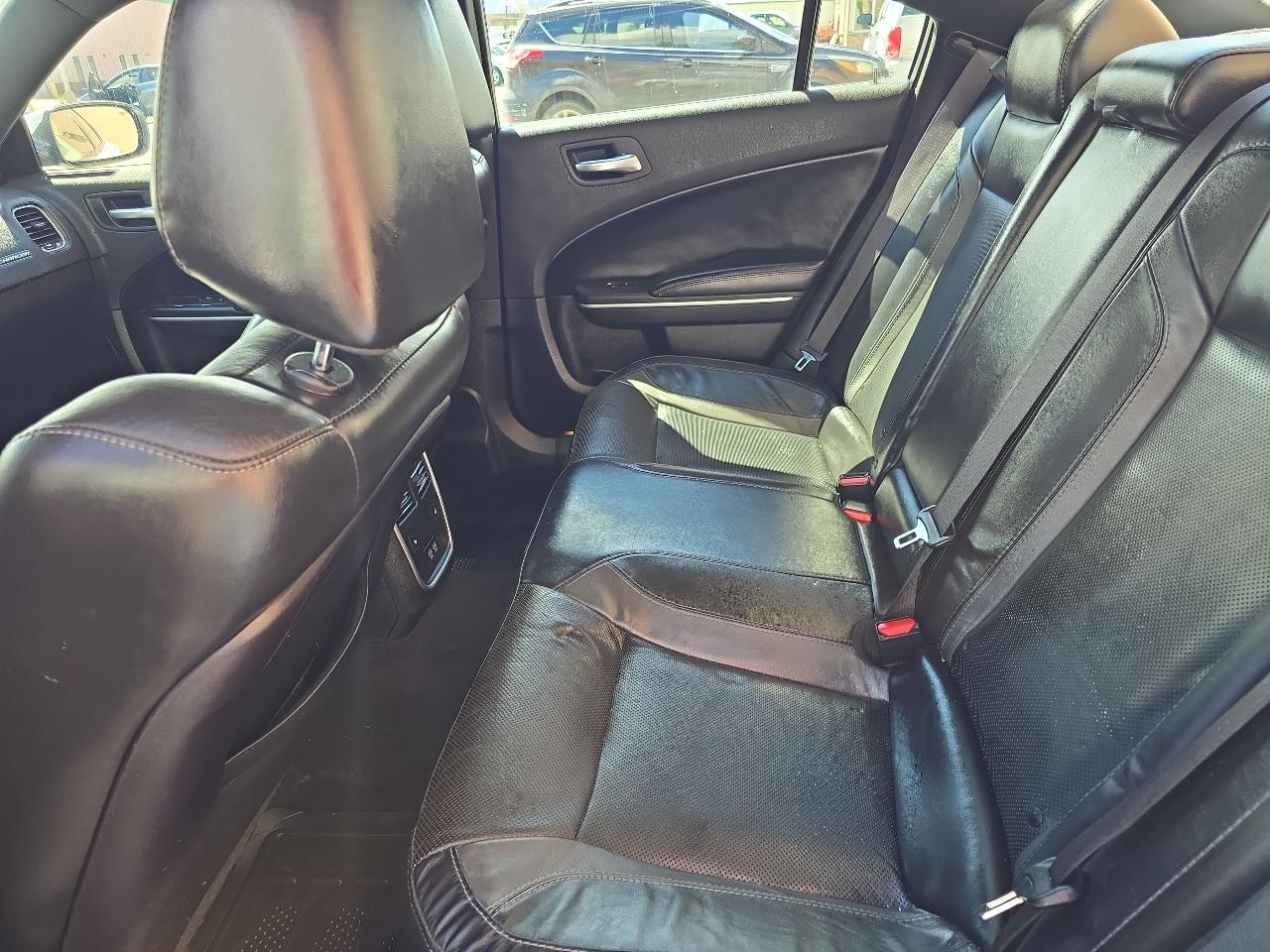 Dodge Charger SXT RWD 2019