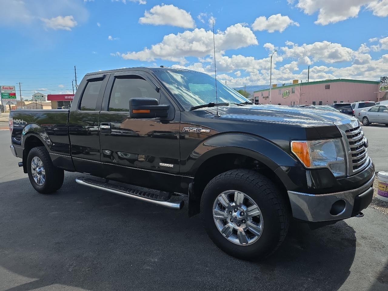 Ford F-150 4WD SuperCab 145" XLT 2011