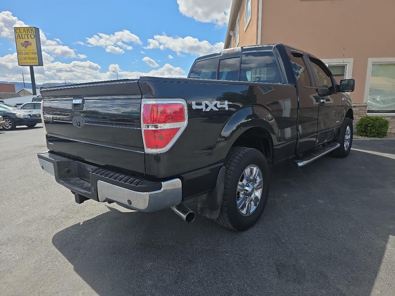 Ford F-150 4WD SuperCab 145" XLT 2011