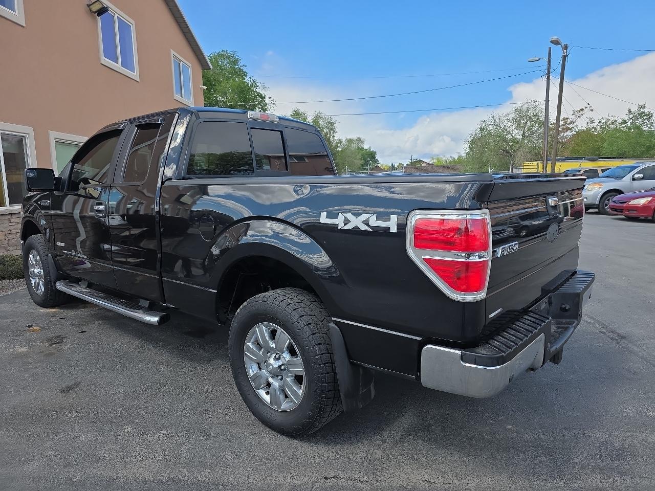 Ford F-150 4WD SuperCab 145" XLT 2011