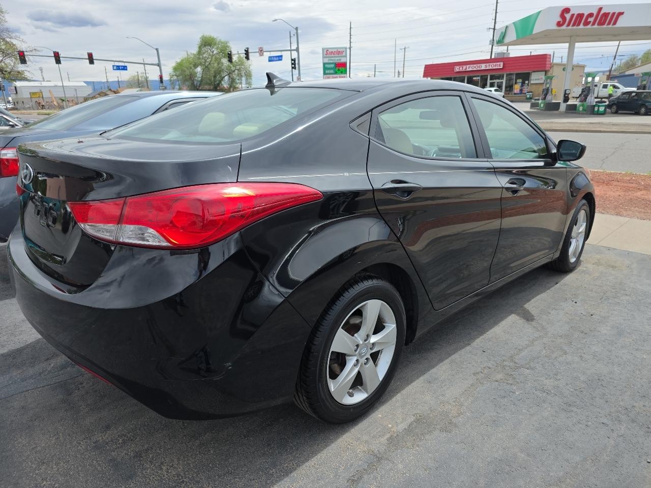 Hyundai Elantra 4dr Sdn Auto GLS PZEV (Alabama Plant) 2012