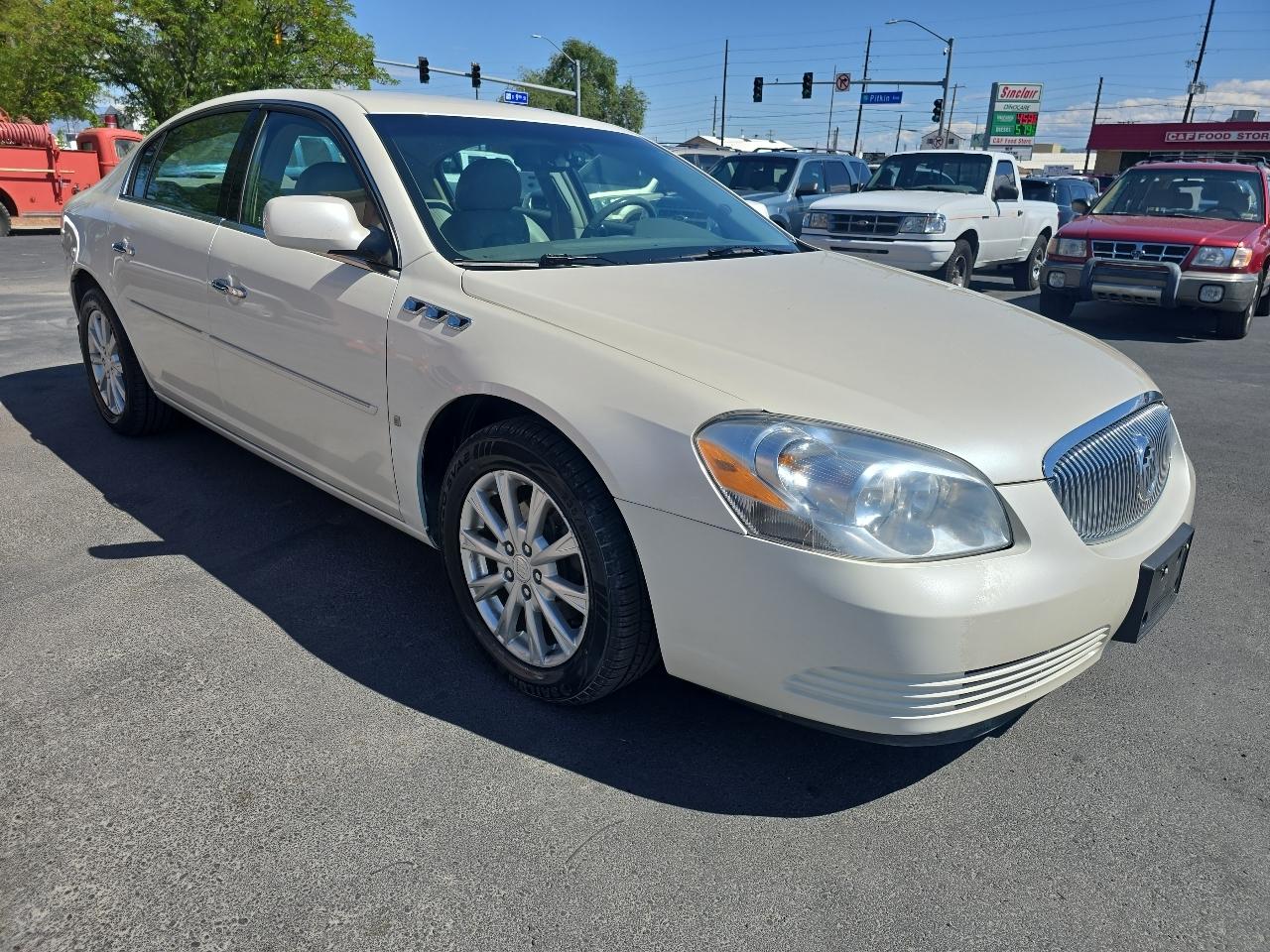 Buick Lucerne 4dr Sdn CXL 2009