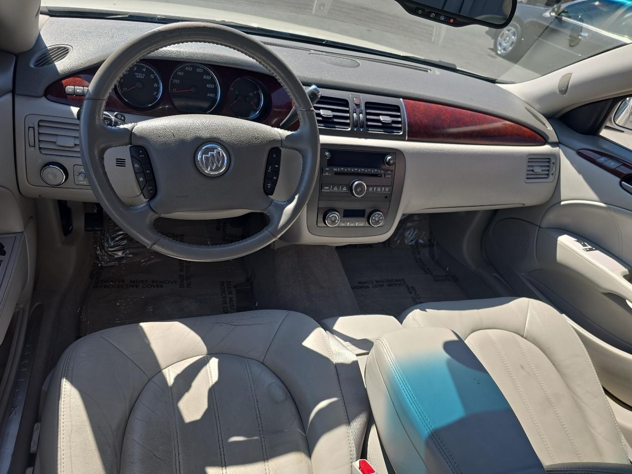 Buick Lucerne 4dr Sdn CXL 2009
