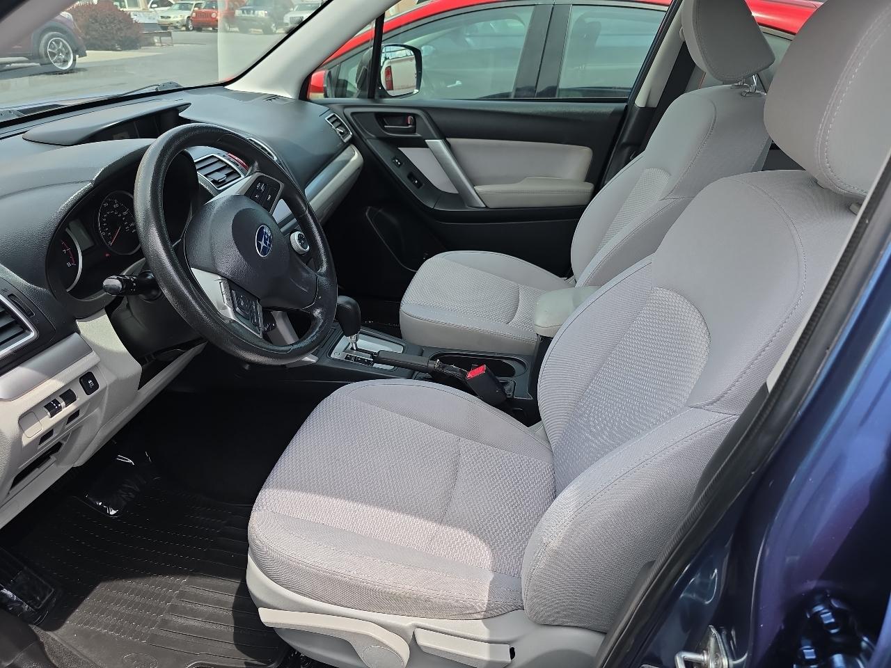 Subaru Forester 4dr CVT 2.5i PZEV 2016