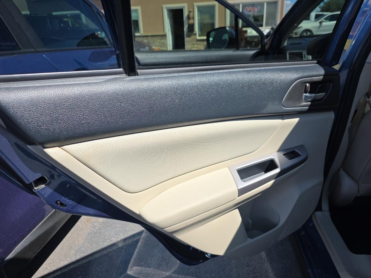 Subaru XV Crosstrek Hybrid 5dr 2.0i Touring 2014