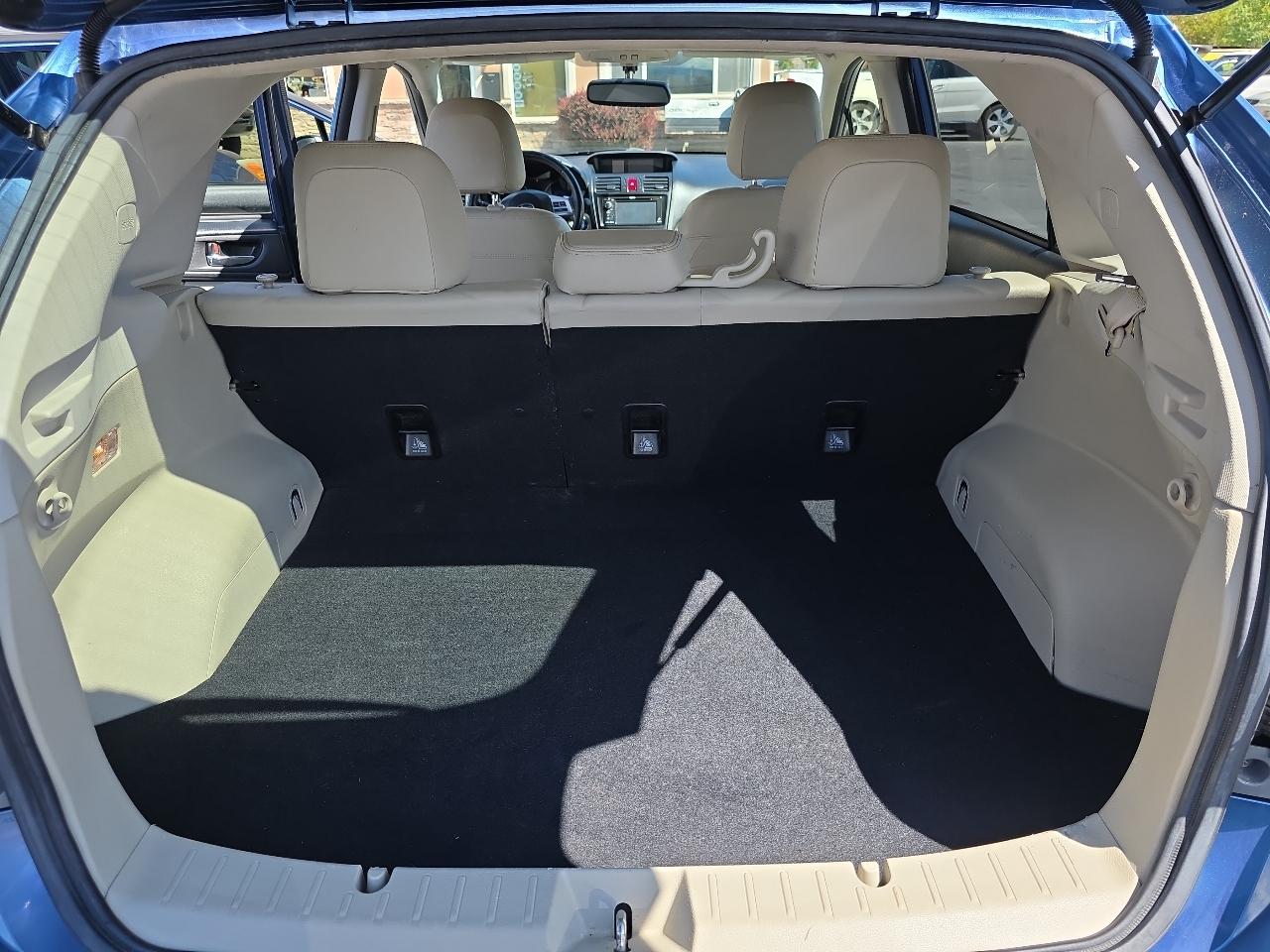 Subaru XV Crosstrek Hybrid 5dr 2.0i Touring 2014