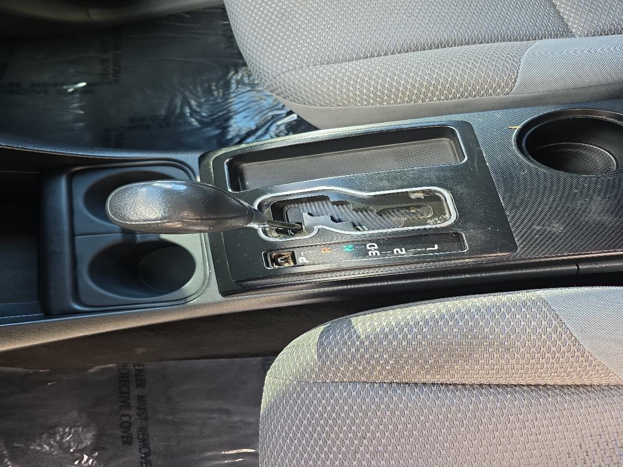 Toyota Tacoma 4WD Access Cab I4 MT (Natl) 2013