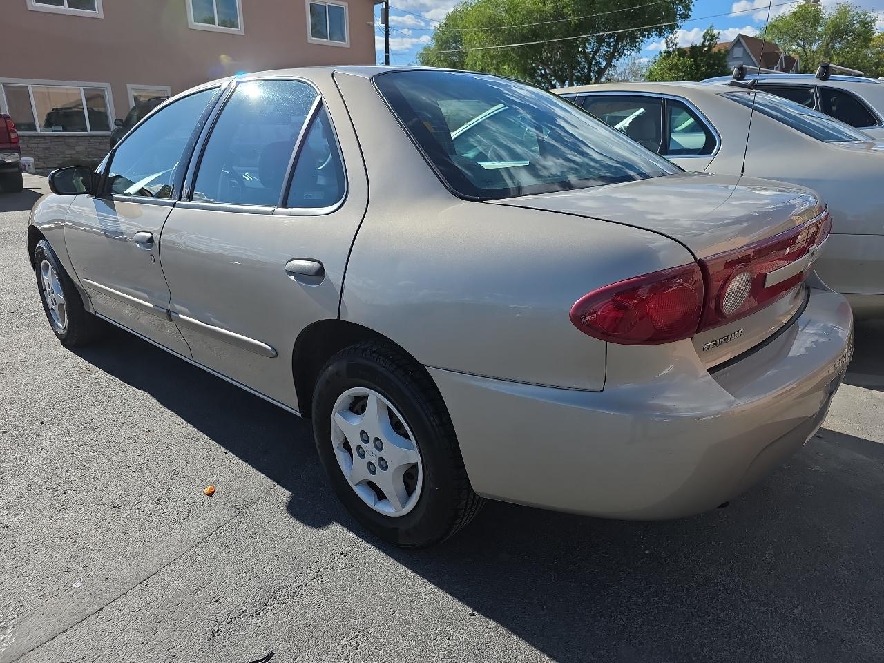 Chevrolet Cavalier 4dr Base Sdn 2004