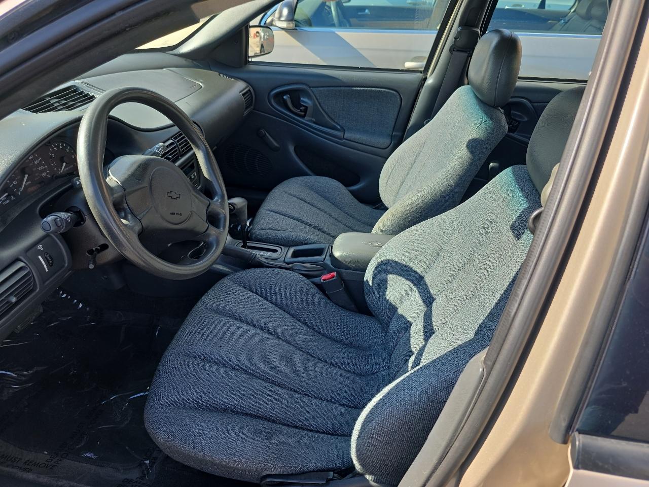 Chevrolet Cavalier 4dr Base Sdn 2004