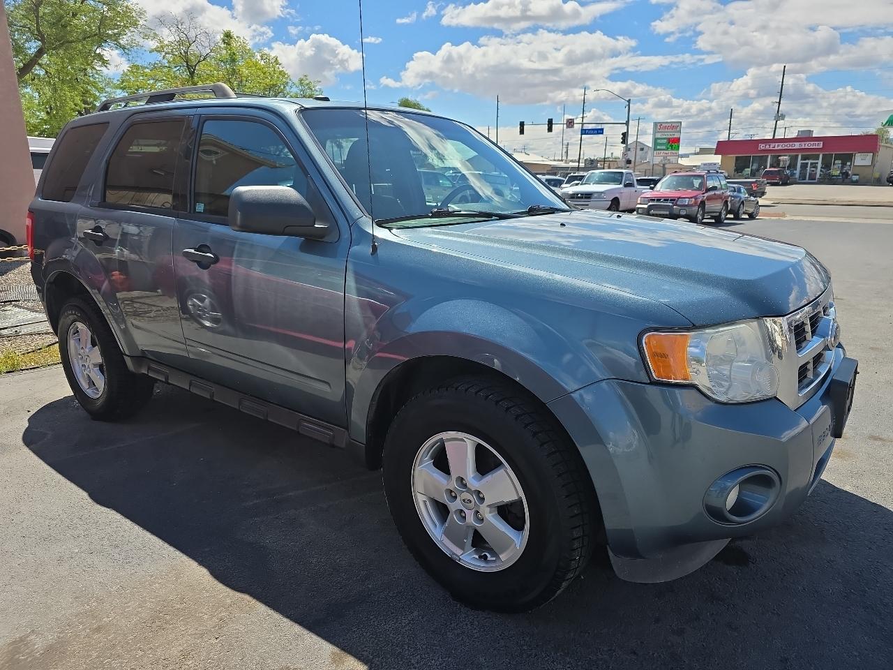 Ford Escape 4WD 4dr XLT 2012