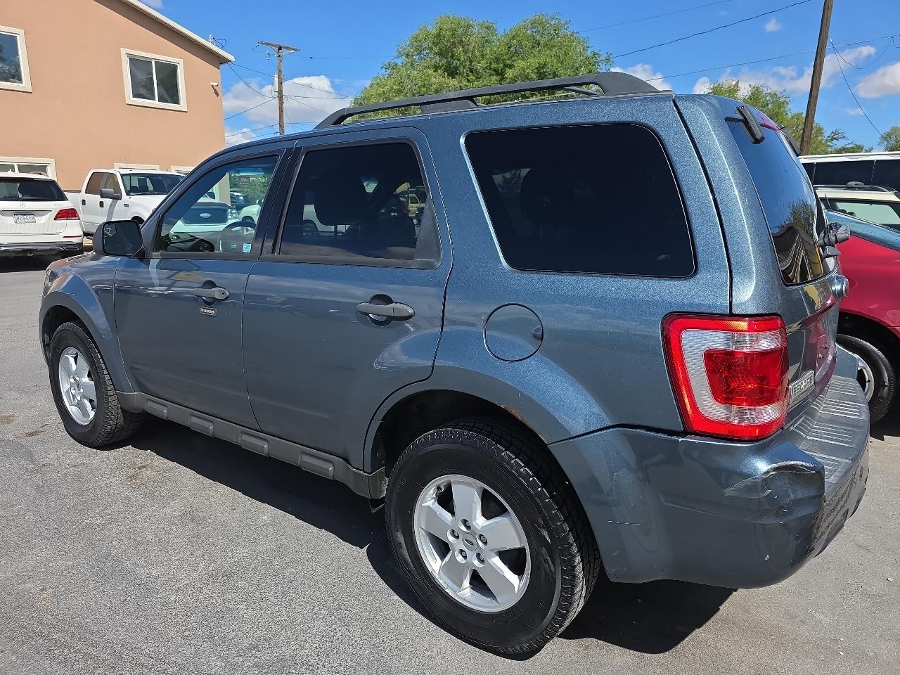 Ford Escape 4WD 4dr XLT 2012