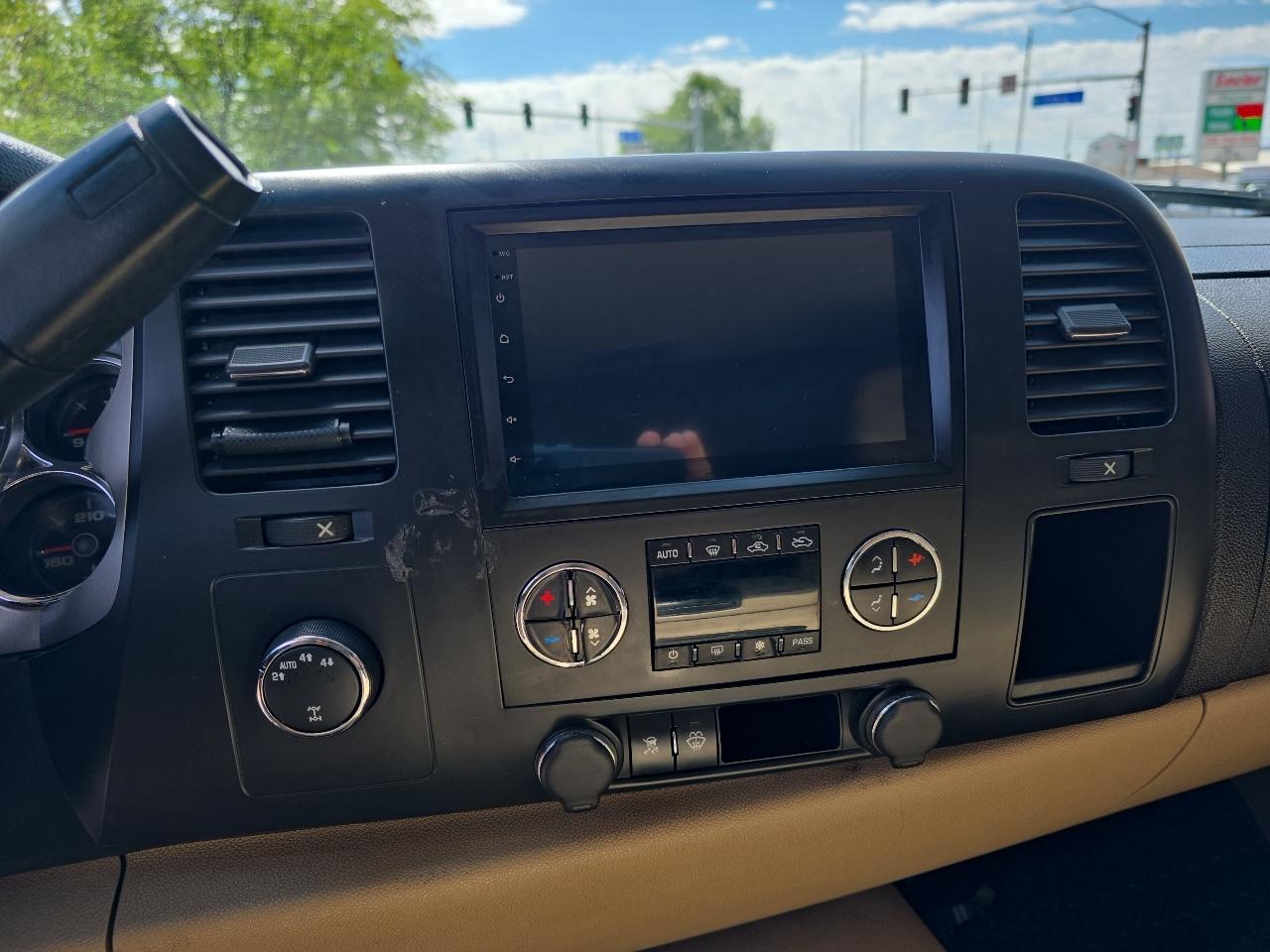 Chevrolet Silverado 1500 4WD Crew Cab 143.5" LT w/2LT 2008