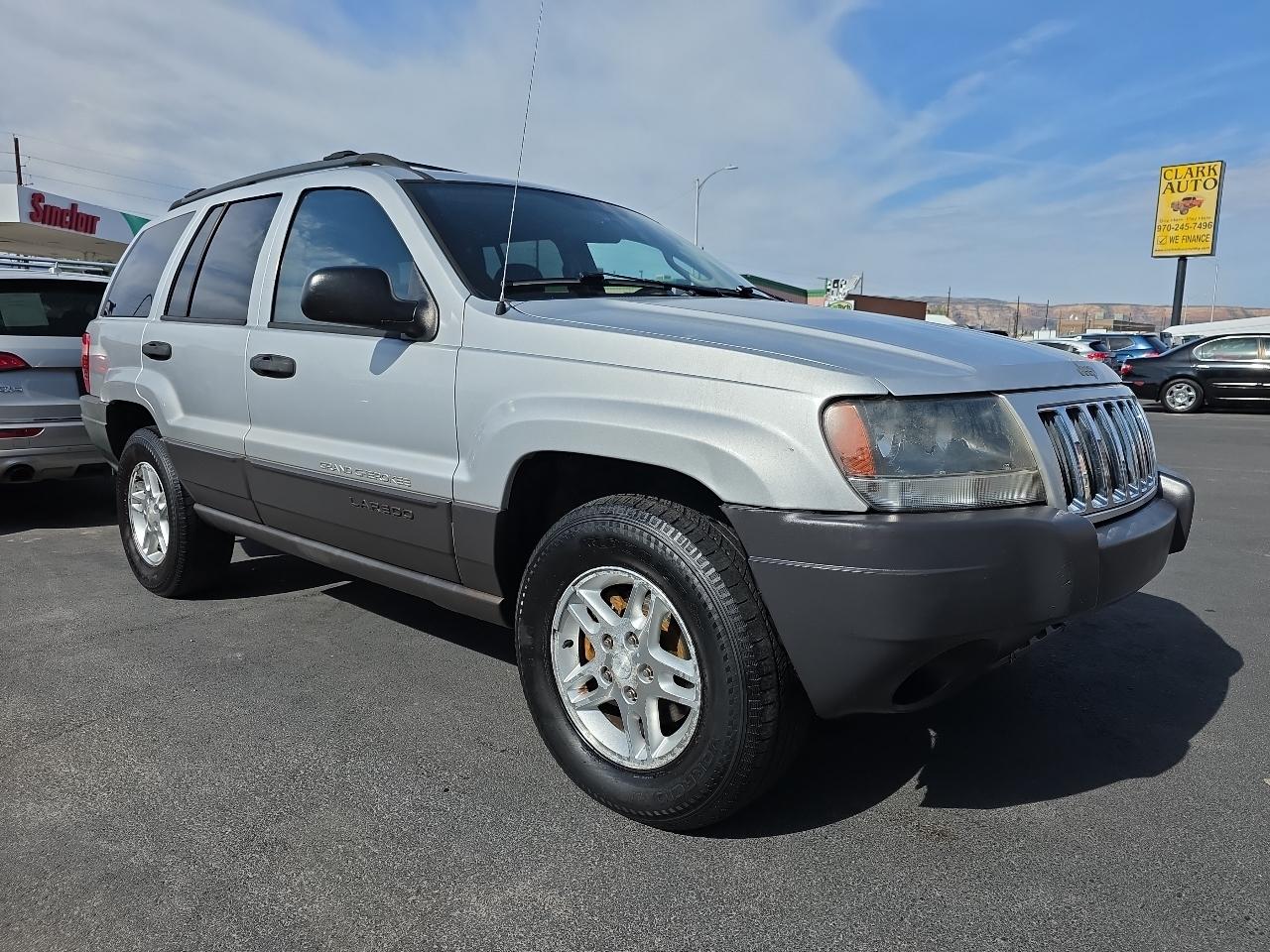2004 Jeep Grand Cherokee 4dr Laredo 4WD