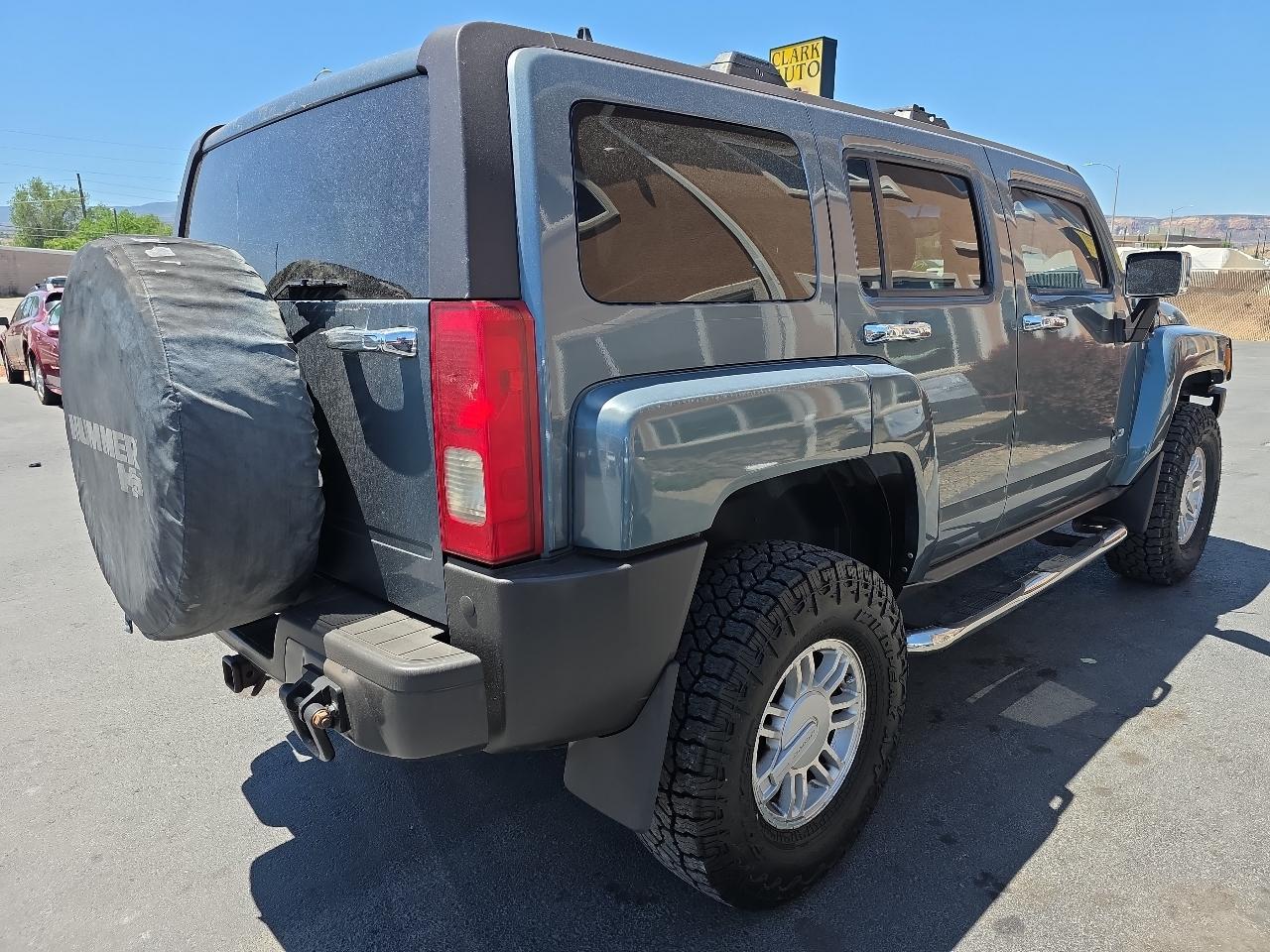 HUMMER H3 4dr 4WD SUV 2006