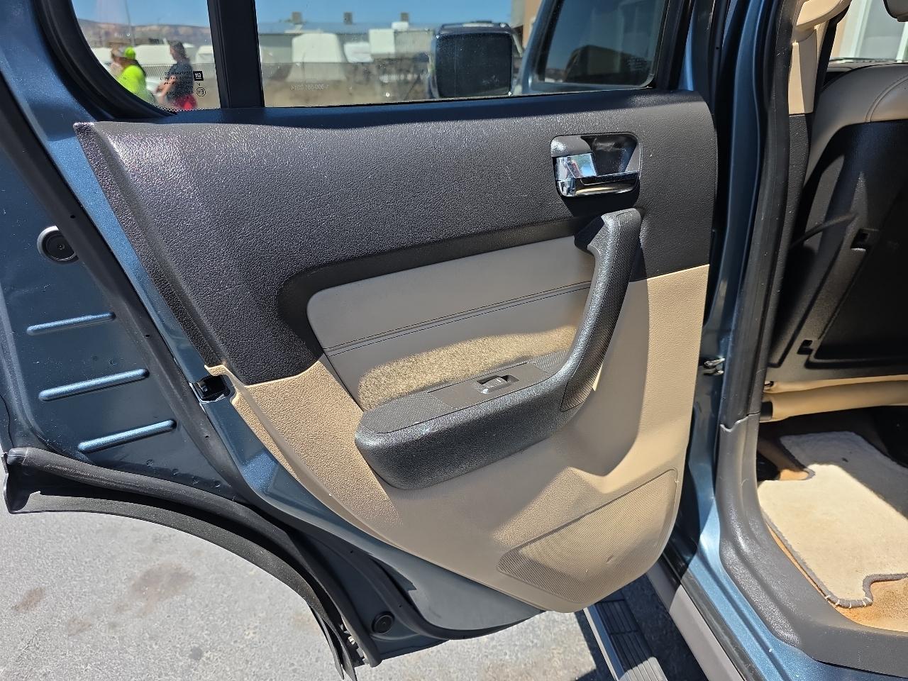HUMMER H3 4dr 4WD SUV 2006