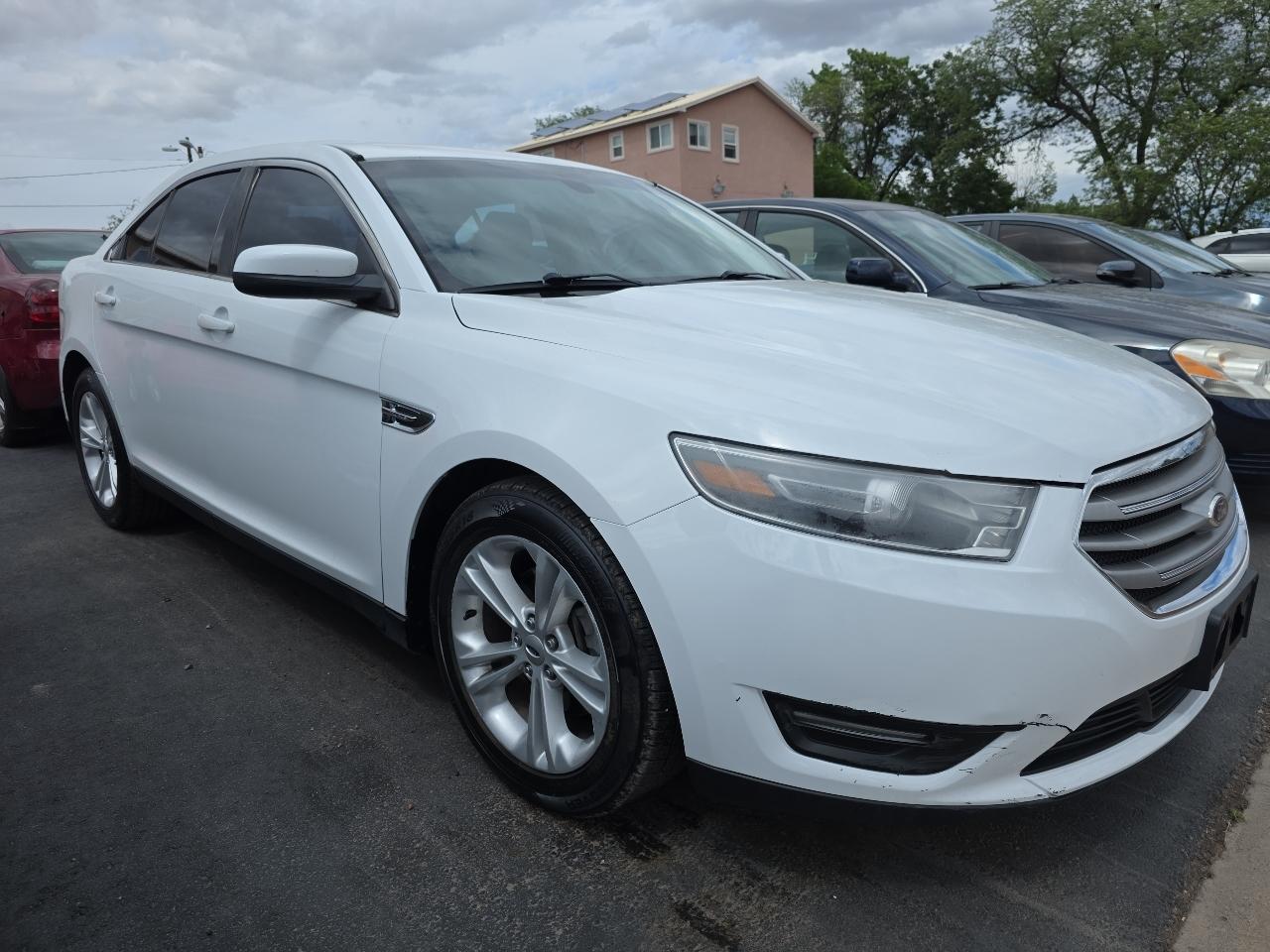 Ford Taurus 4dr Sdn SEL AWD 2014
