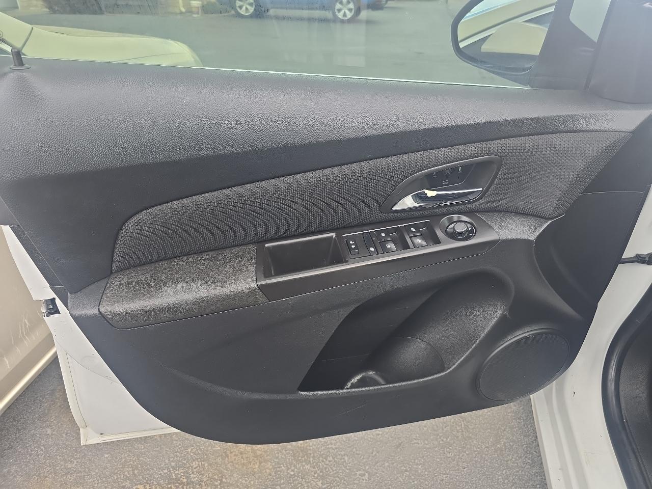 Chevrolet Cruze 4dr Sdn Auto 1LT 2015
