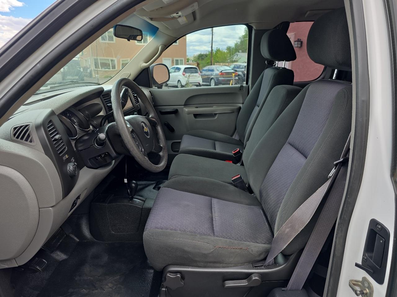 Chevrolet Silverado 2500HD 4WD Ext Cab 158.2" Work Truck 2011