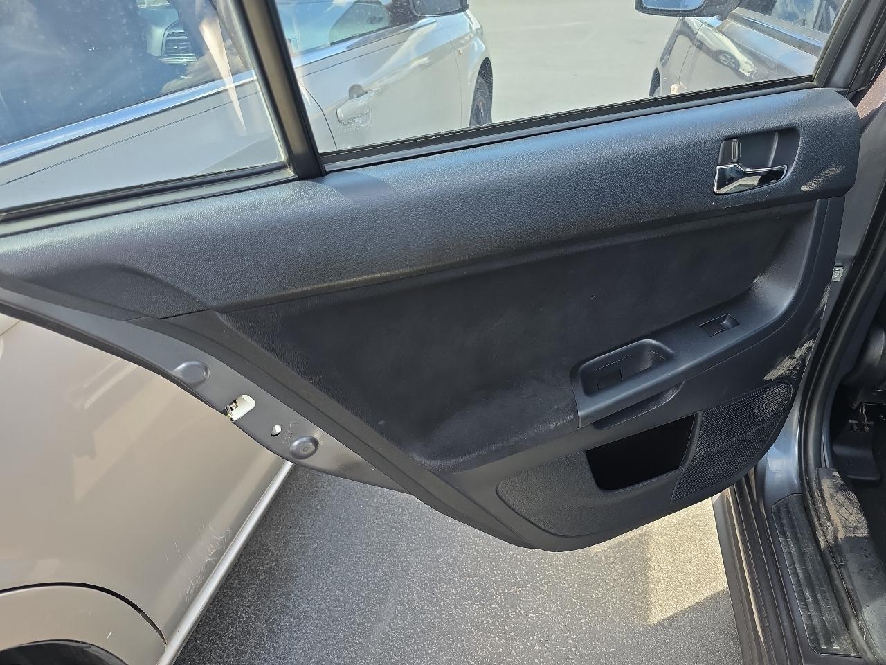 Mitsubishi Lancer 4dr Sdn Man GTS 2009
