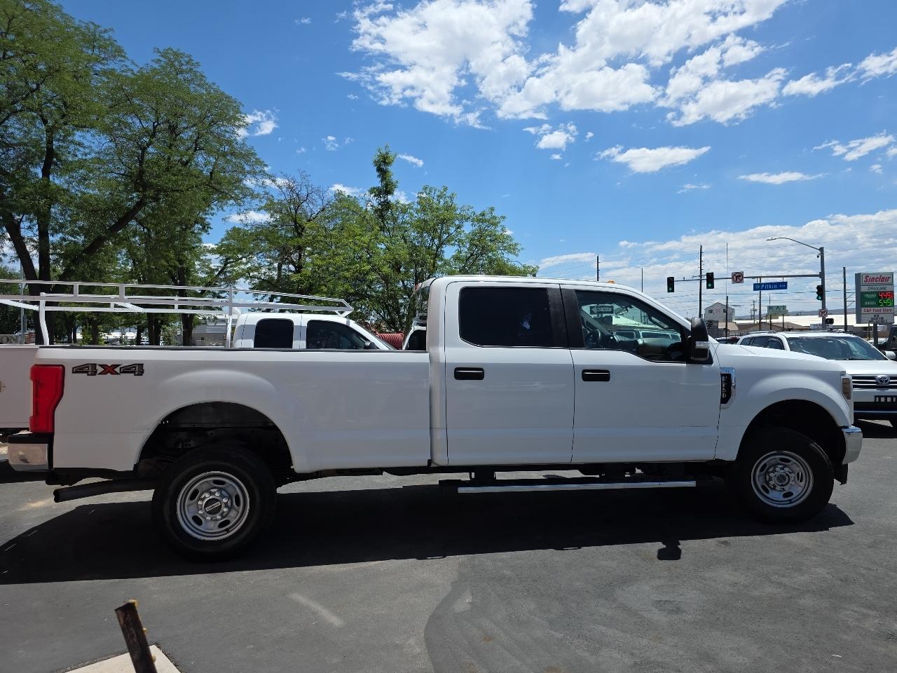 Ford Super Duty F-250 SRW XL 4WD Crew Cab 8' Box 2019