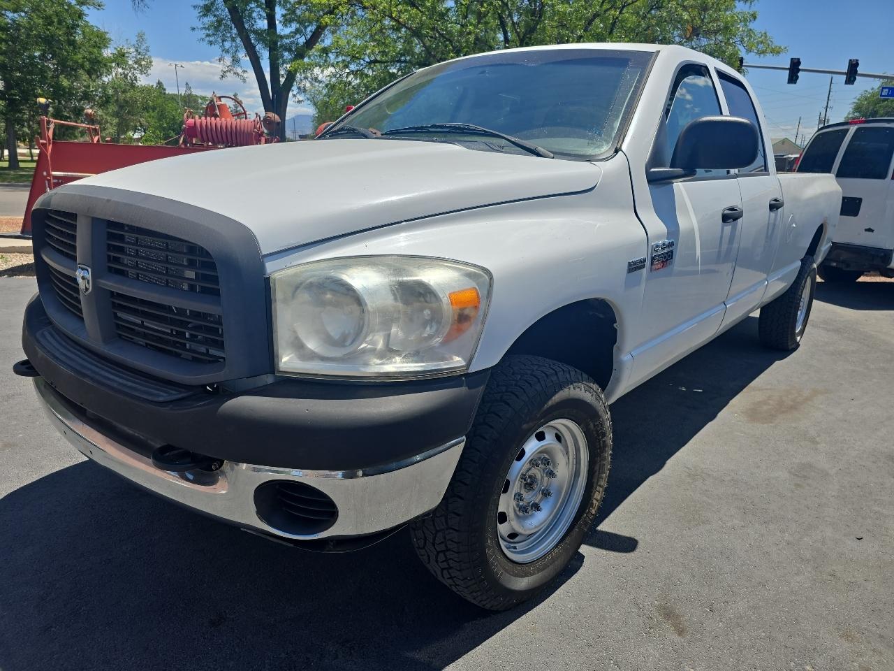 Dodge Ram 2500 4WD Quad Cab 160.5" ST 2007