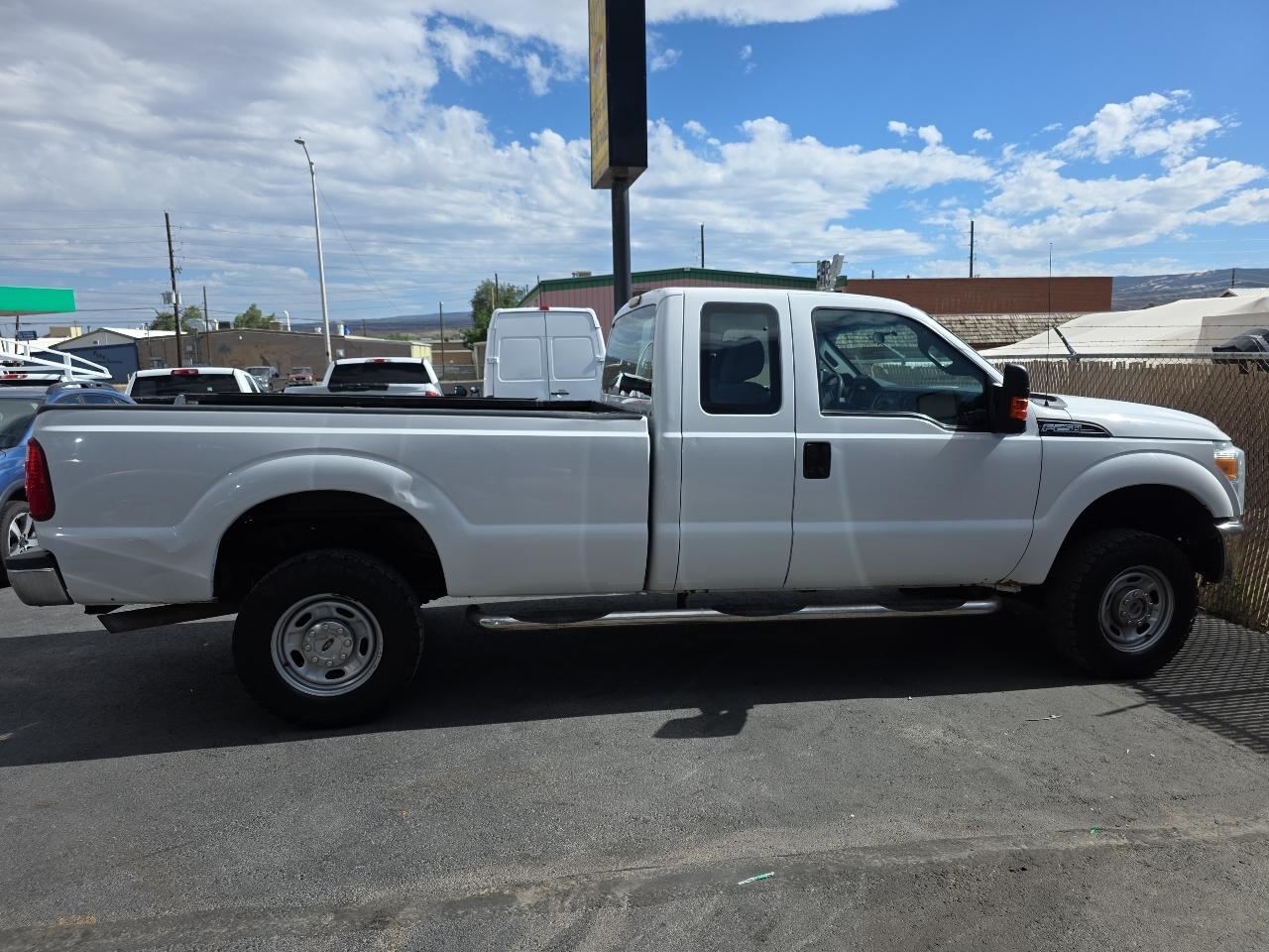 Ford Super Duty F-250 SRW 4WD SuperCab 142" XLT 2014