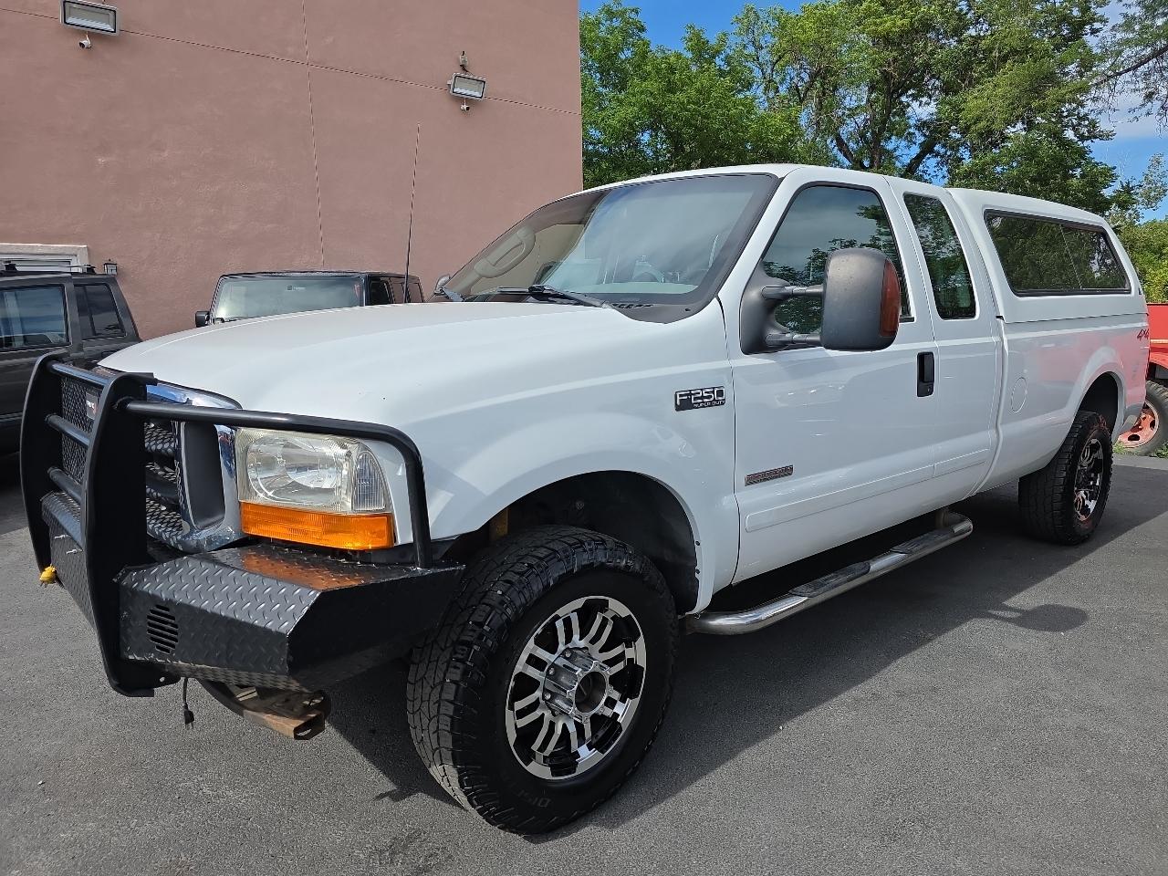 2003 Ford Super Duty F-250 Supercab 142" XLT 4WD