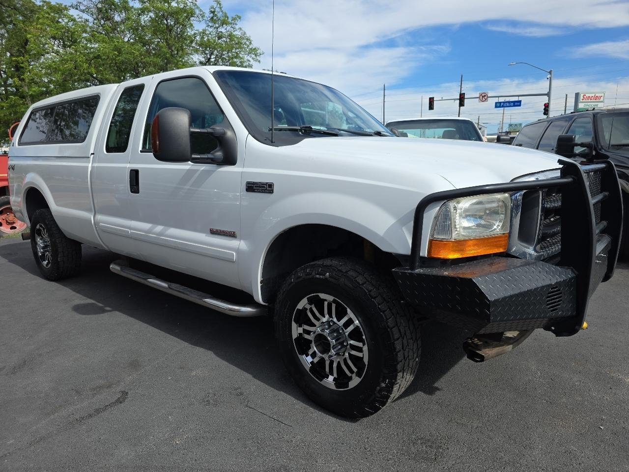 Ford Super Duty F-250 Supercab 142" XLT 4WD 2003