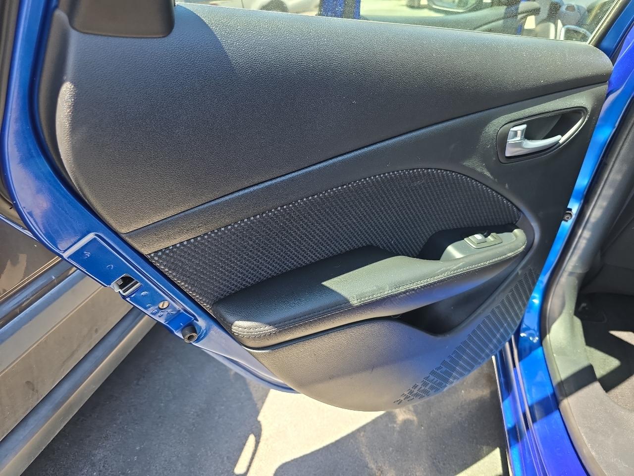 Dodge Dart 4dr Sdn Aero 2014