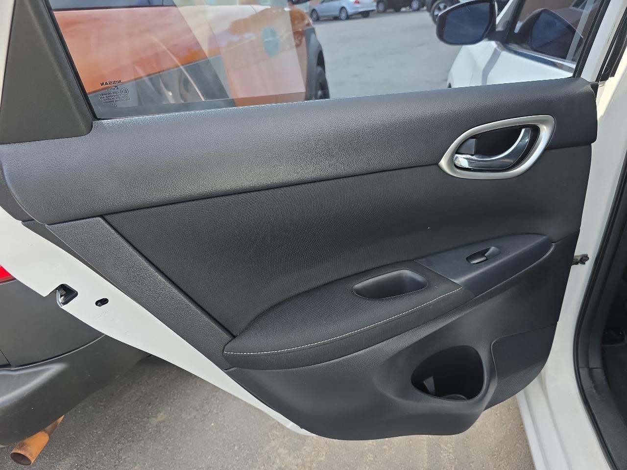 Nissan Sentra 4dr Sdn I4 CVT FE+ S 2015