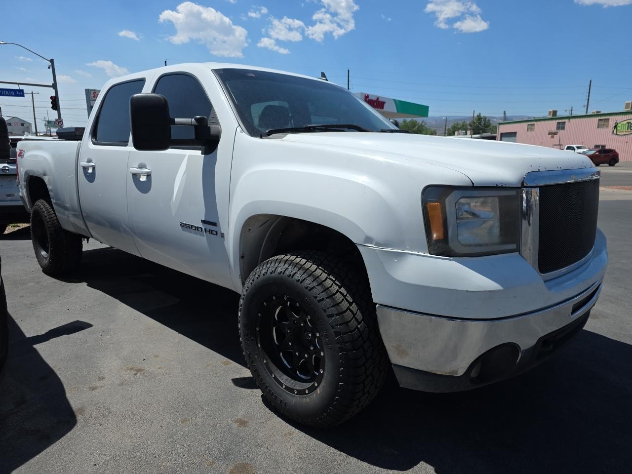 GMC Sierra 2500HD 4WD Crew Cab 153" SLT 2007