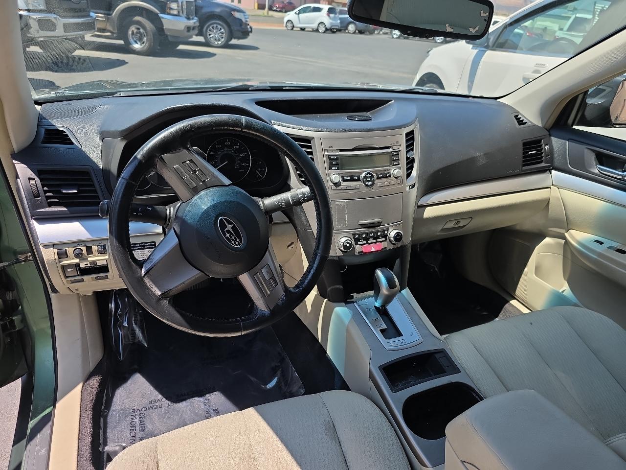 Subaru Outback 4dr Wgn H4 Auto 2.5i Prem Pwr Moon 2010
