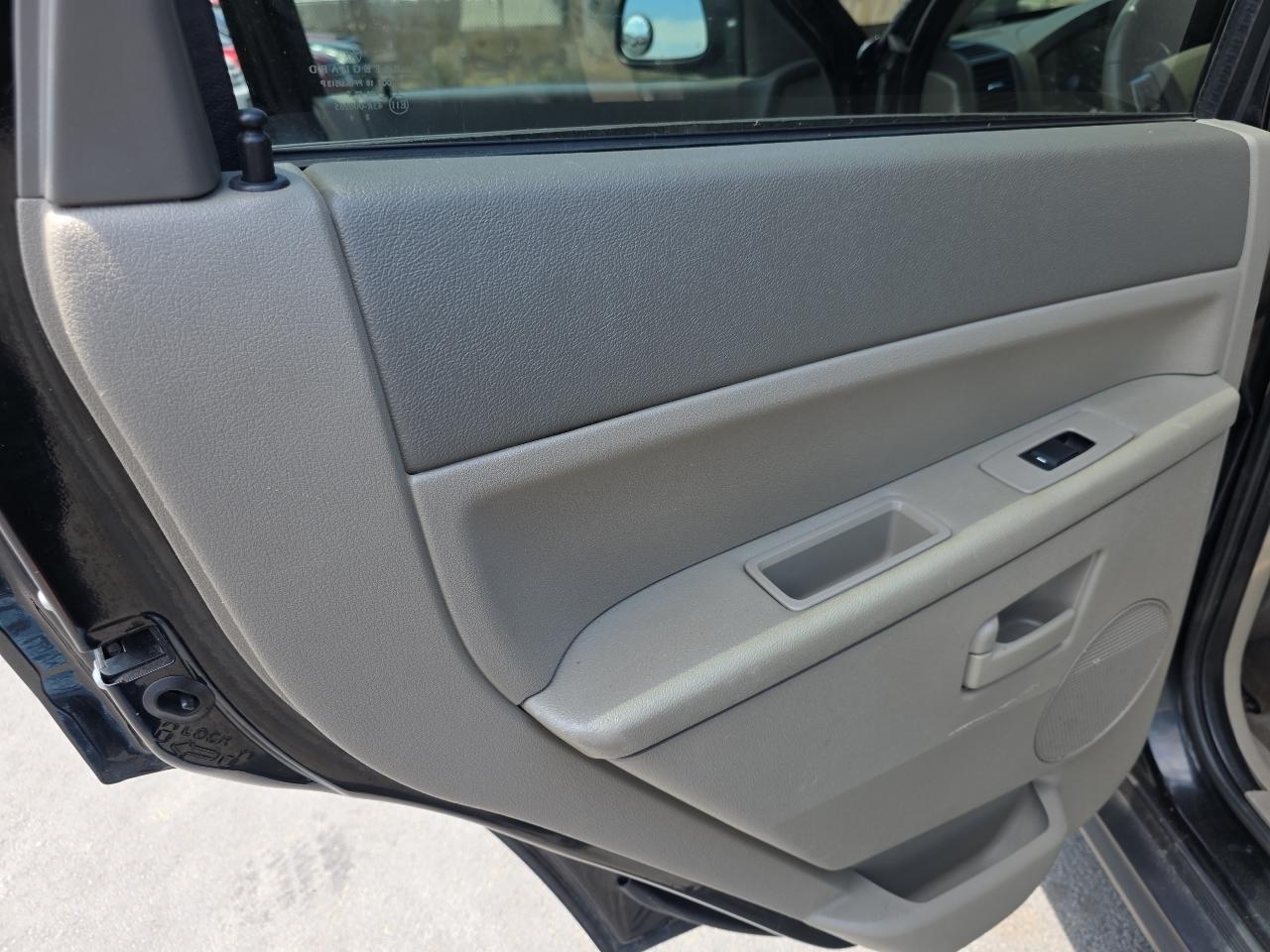 Jeep Grand Cherokee 4WD 4dr Laredo 2008