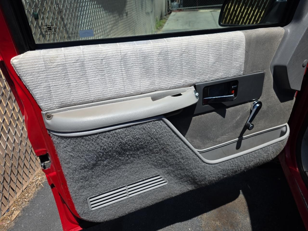 Chevrolet C/K 1500 Ext Cab 141.5" WB 1994