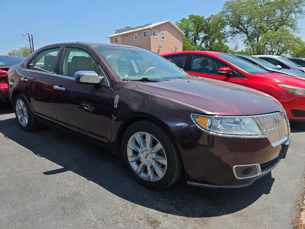 Lincoln MKZ 4dr Sdn FWD 2011