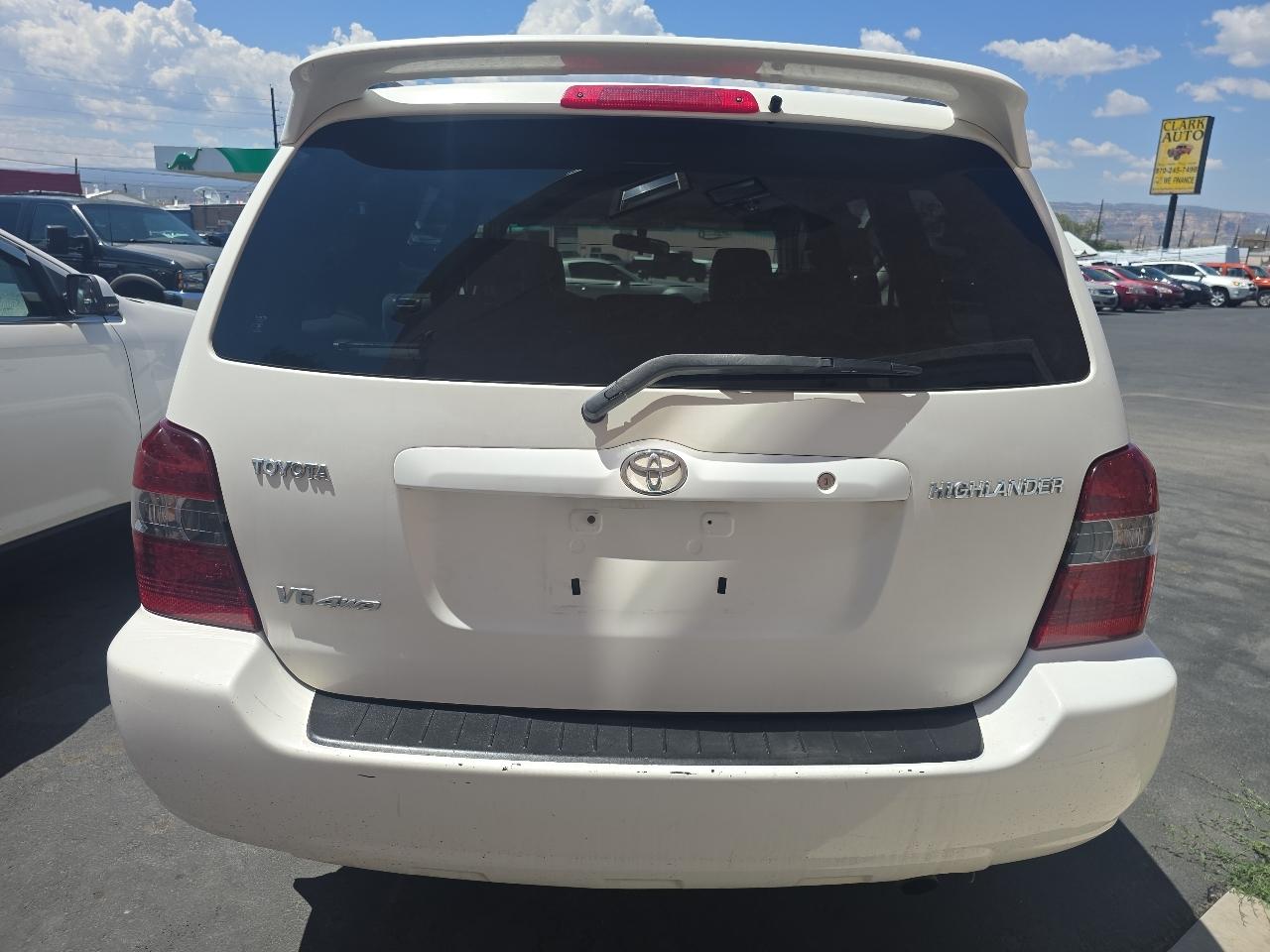 Toyota Highlander 4WD 4dr V6 (Natl) 2007