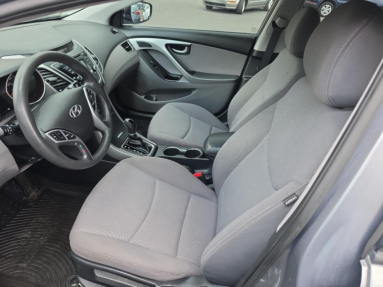 Hyundai Elantra 4dr Sdn Auto SE (Ulsan Plant) 2015