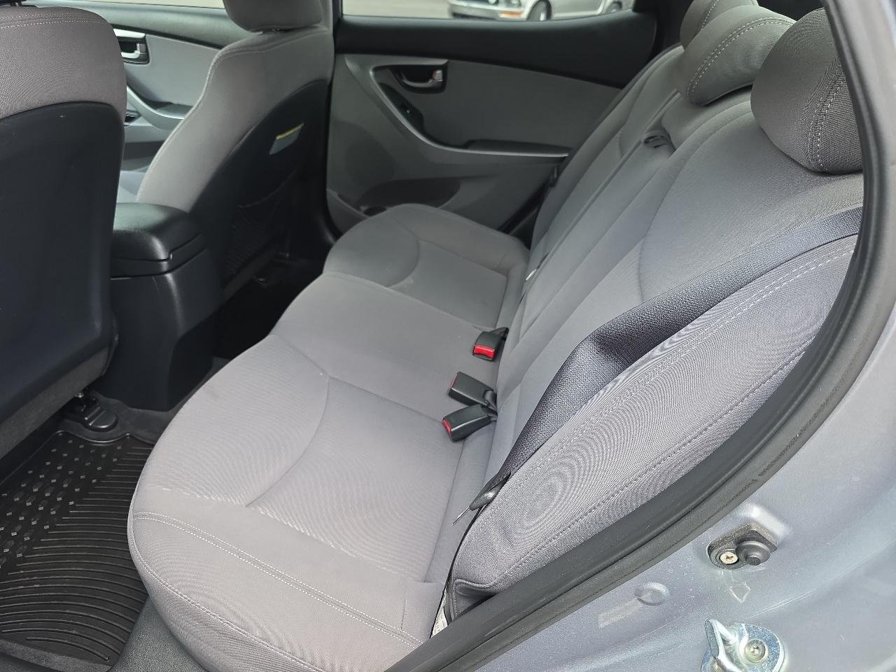 Hyundai Elantra 4dr Sdn Auto SE (Ulsan Plant) 2015