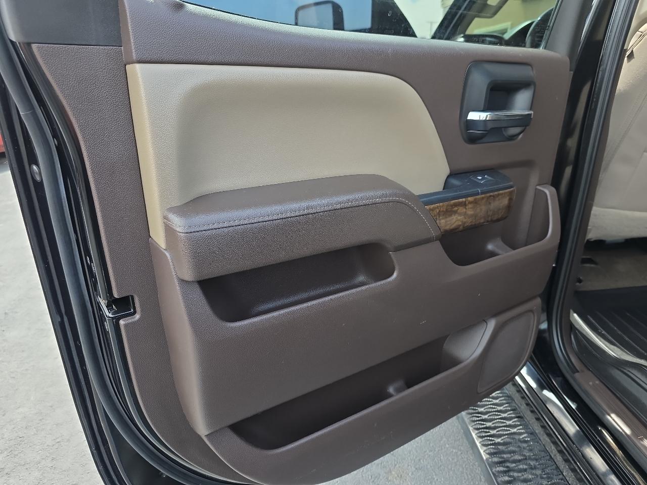 Chevrolet Silverado 2500HD 4WD Crew Cab 153.7" LT 2017